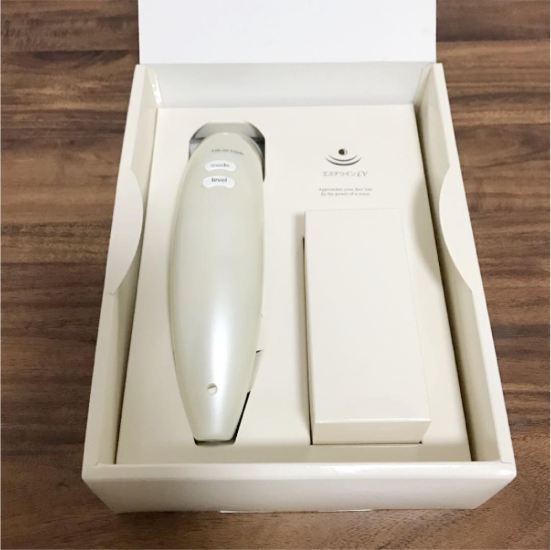 エステツインLV 美容器 美顔器 - メルカリ