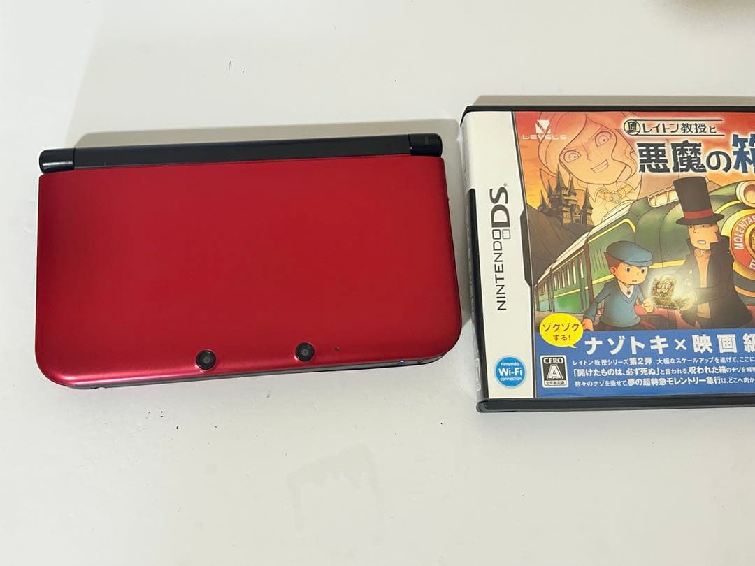 動作品・美品】ニンテンドー 3DS LL 本体 レッド ブラック 黒 任天堂
