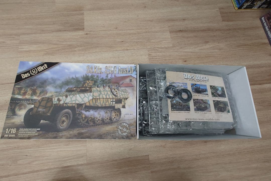 その他 S.L.Kfz. 251/1 Ausf.D 1/16