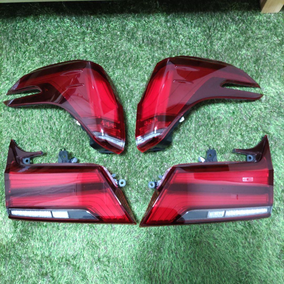 アルファード 30系後期 SCパッケージ シーケンシャルLEDテール 左右セット