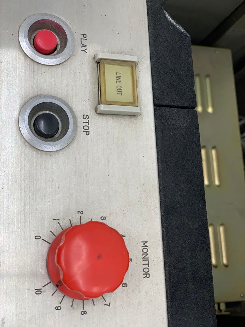 スペースエイジ ターンテーブル レコードプレイヤー 台 店舗什器