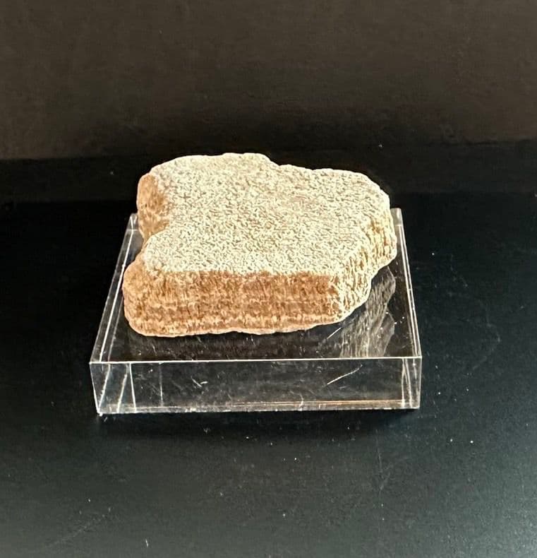 ☆秋田発『北投石』66グラム 100%本物!! 秋田玉川温泉産✨ - メルカリ