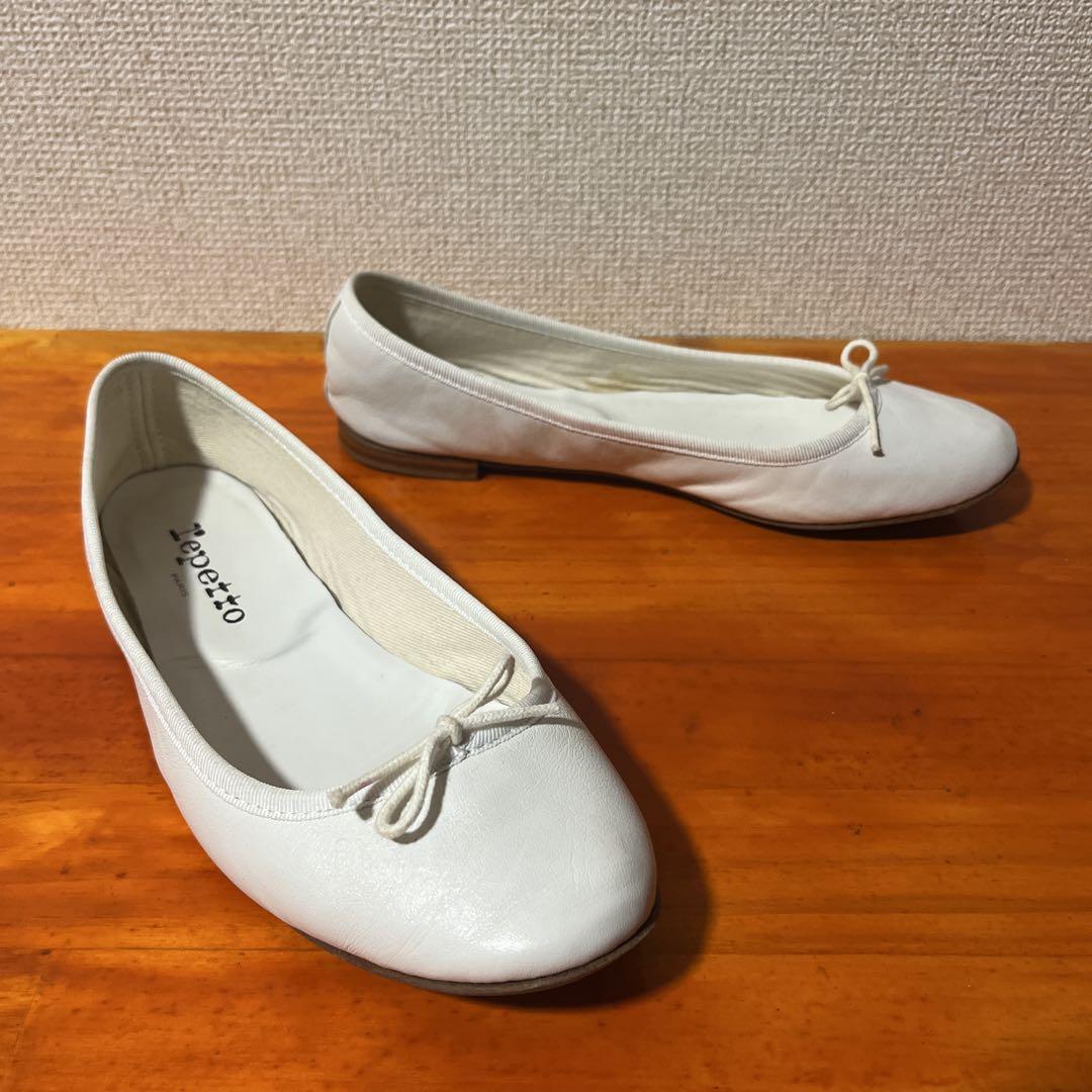 レペット サンドリオン 38.5 白 ホワイト フラットシューズ 24cm