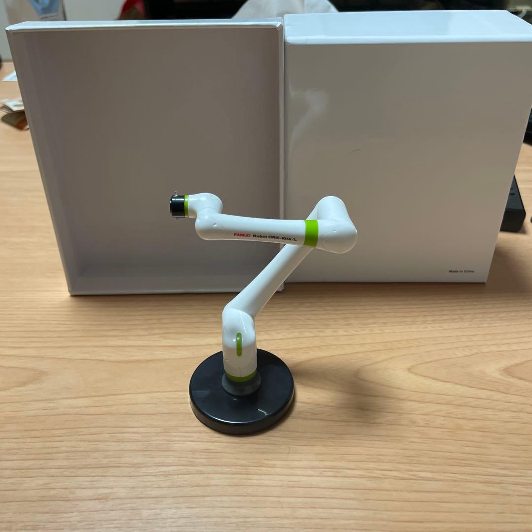 美品・非売品） FANUC ファナック ロボット フィギュア 産業機械