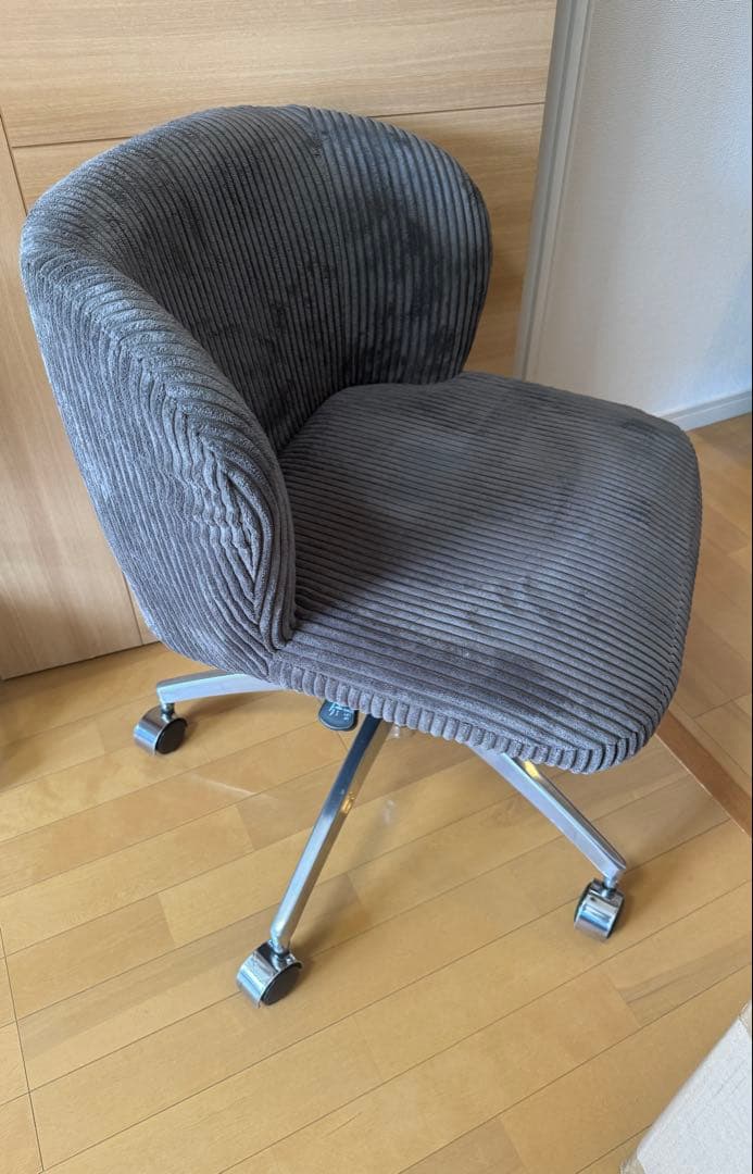 HIRO様専用カナデモノ椅子