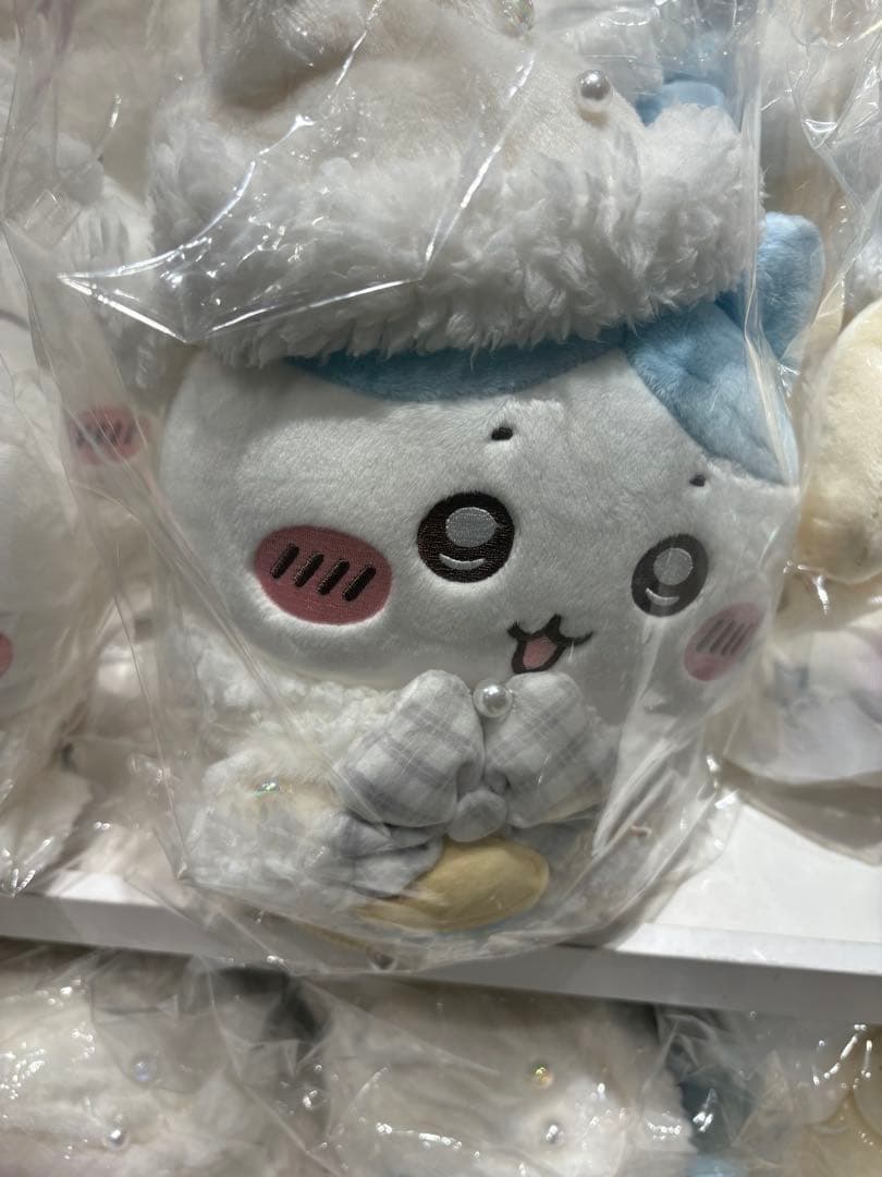 ちいかわ プレゼントフォーユーなぬいぐるみ クリスマス ハチワレ