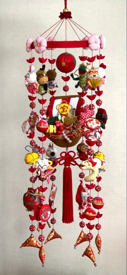 十二支の吊るし雛(木目込みまり　梅) 木目込み手まりの作り方🎎吊るし飾りにも✨ - YouTube