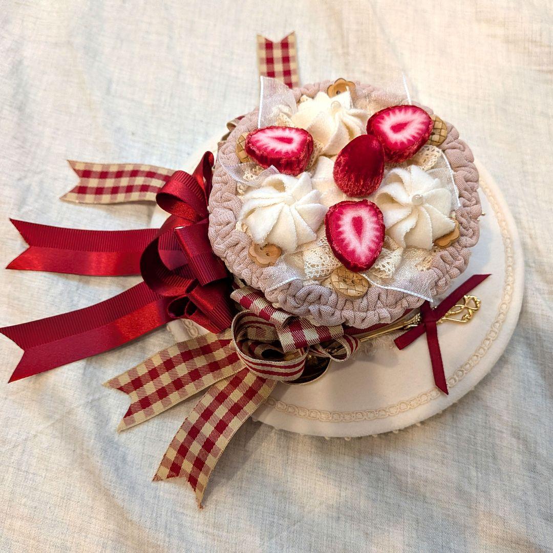 星箱Works ホイップクリームホールケーキ カクテルハット 苺 - メルカリ