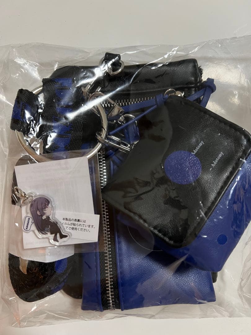 会場限定　ストラップポーチ　東京　Adotomy アドトミー　Ado 5th 会場限定】Ado Adotomy 会場限定ストラップポーチ東京 - メルカリ