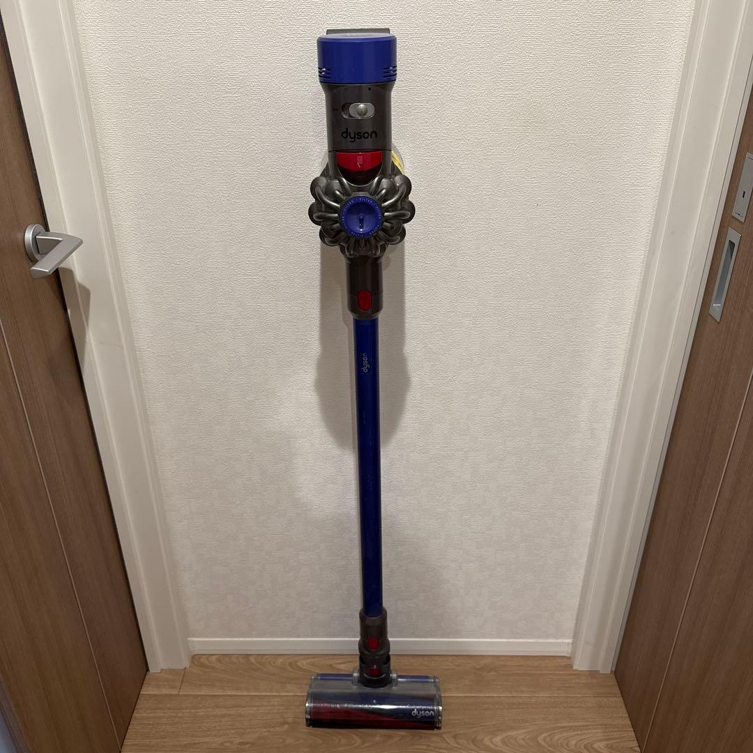 動作確認済】Dyson V7 SV11 コードレス掃除機 本体のみ ダイソン