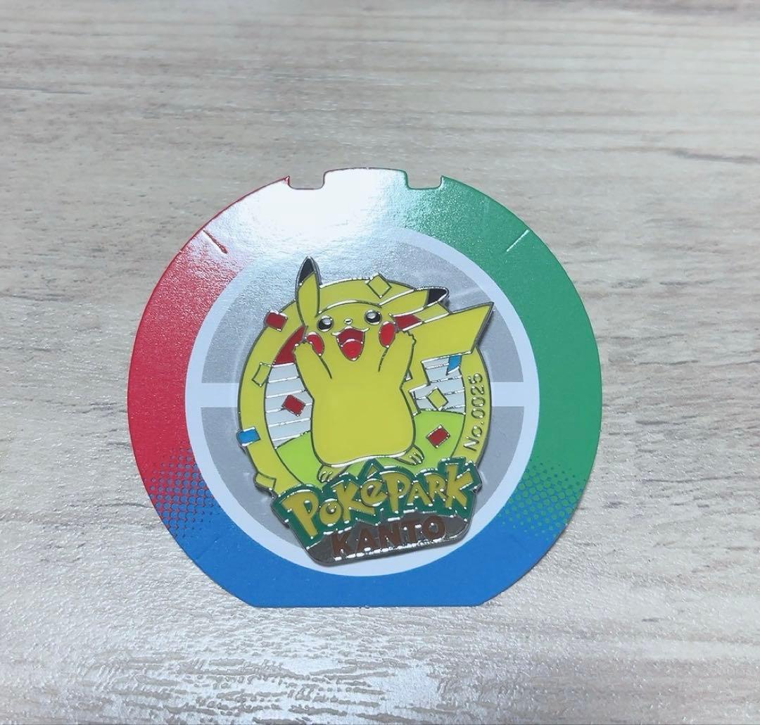 ポケパークカントー ピンズ ピンバッジ ピカチュウ - メルカリ