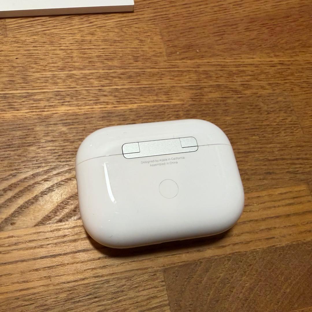 AirPods Pro 第2世代 Lightning MQD83J/A - メルカリ