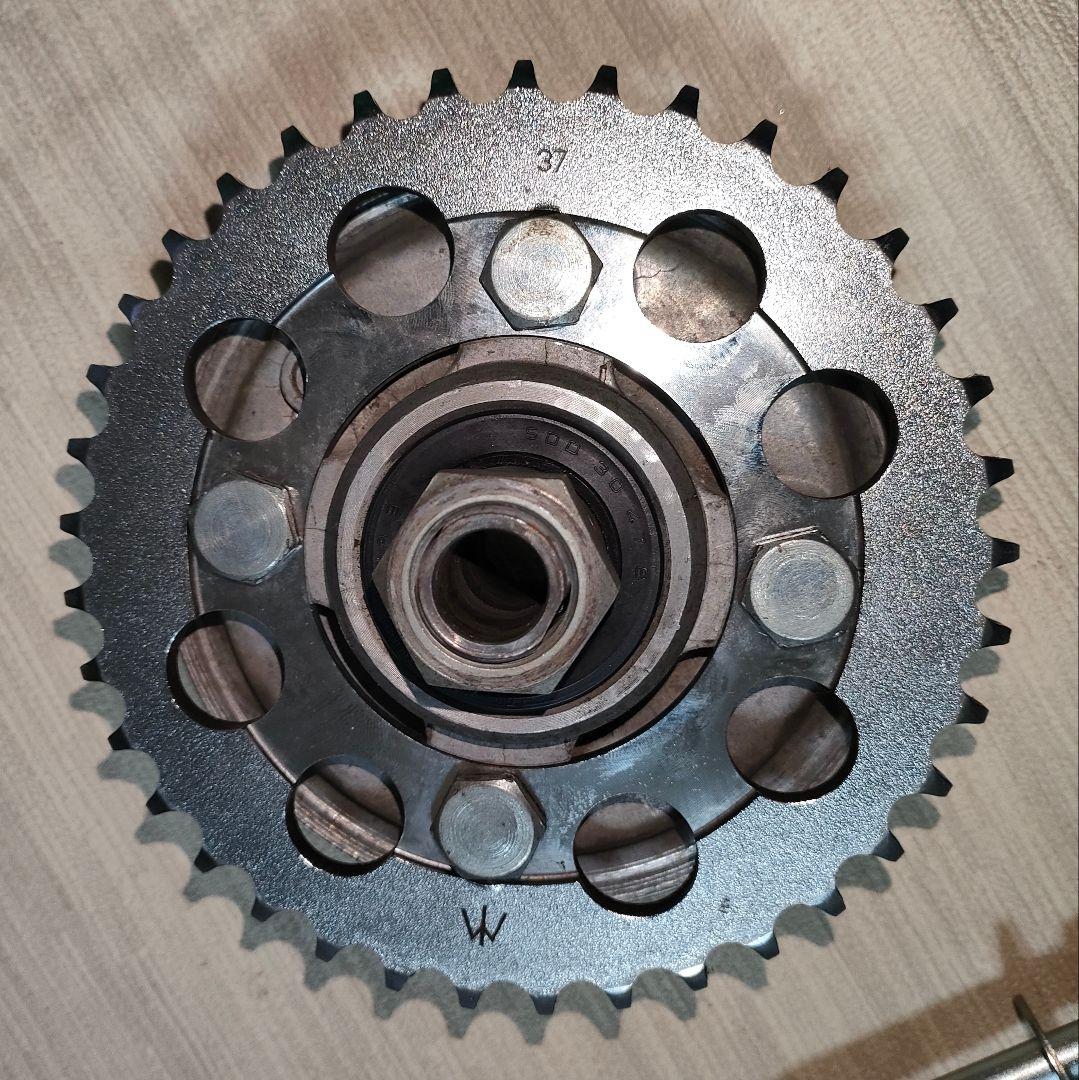 プレスカブ リヤホイール、スイングアーム リム腐食穴有り - メルカリ