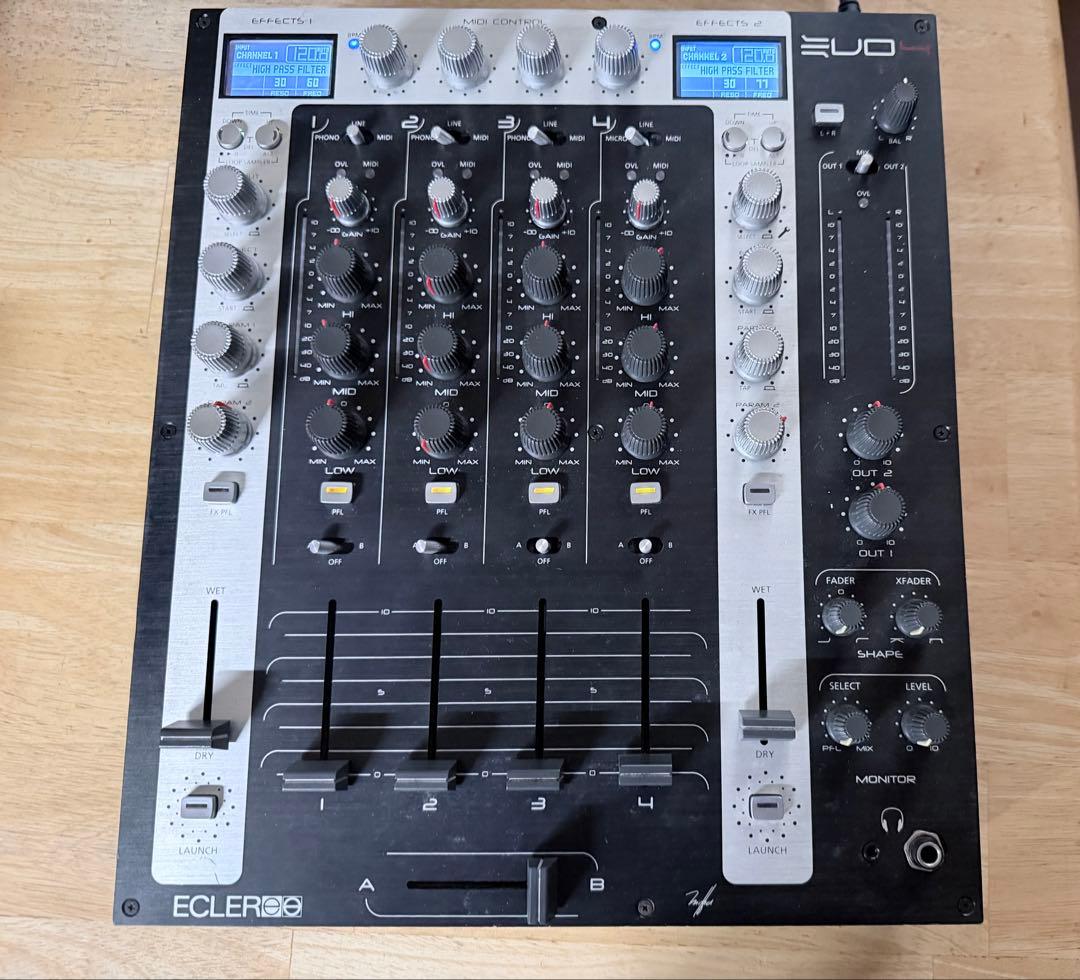 r*3様 ECLER EVO 4 ジャンク ECLER EVO4 (usato) Mixer dj analogici - Vendita online