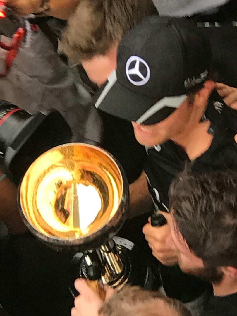 F1 メルセデス AMG ニコ&ルイス 直筆サイン キャップ - メルカリ