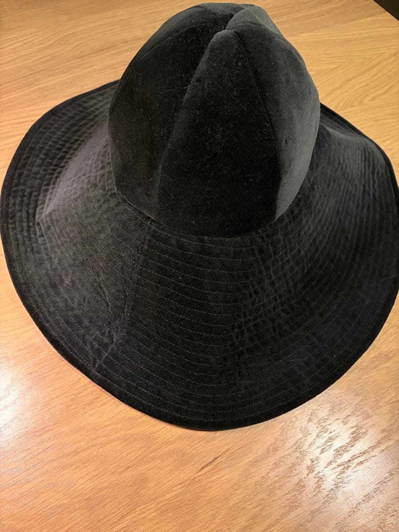 Sugri（スグリ）／黒 ベルベットフロッピーハット