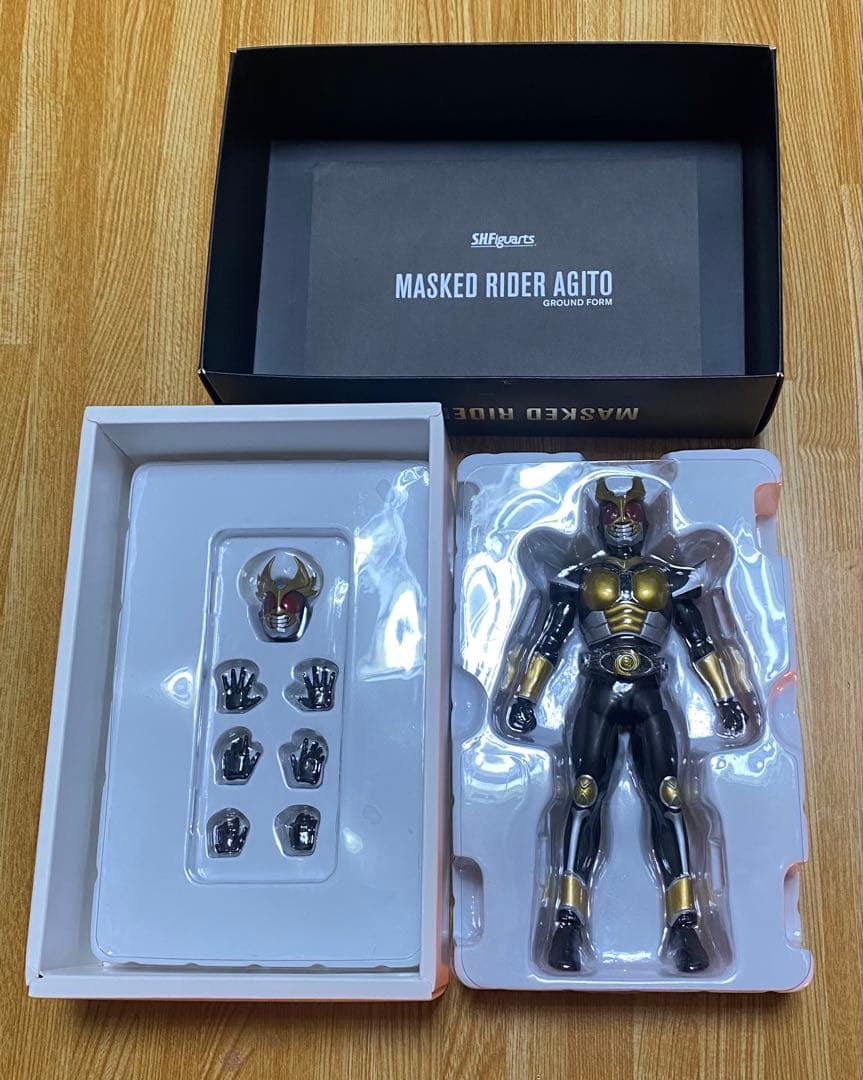 S.H.Figuarts（真骨彫製法）仮面ライダーアギト グランドフォーム