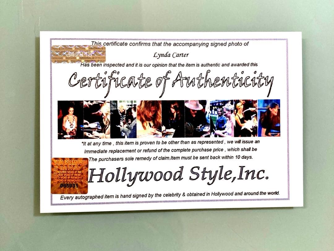 リンダカーター直筆サイン入り2Lサイズ写真…ワンダー・ウーマン
