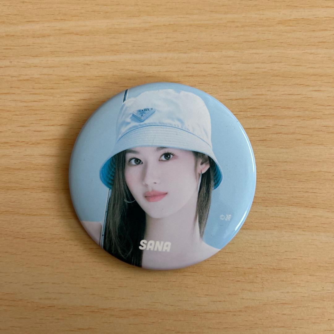 TWICE サナ 缶バッジ ready to be - メルカリ
