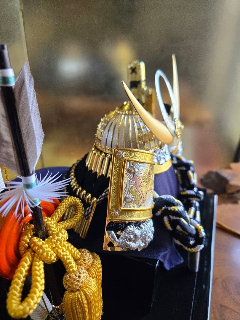 juju ☆彡様専用【展示品限り】五月人形 兜 上杉謙信 ケース飾り K39