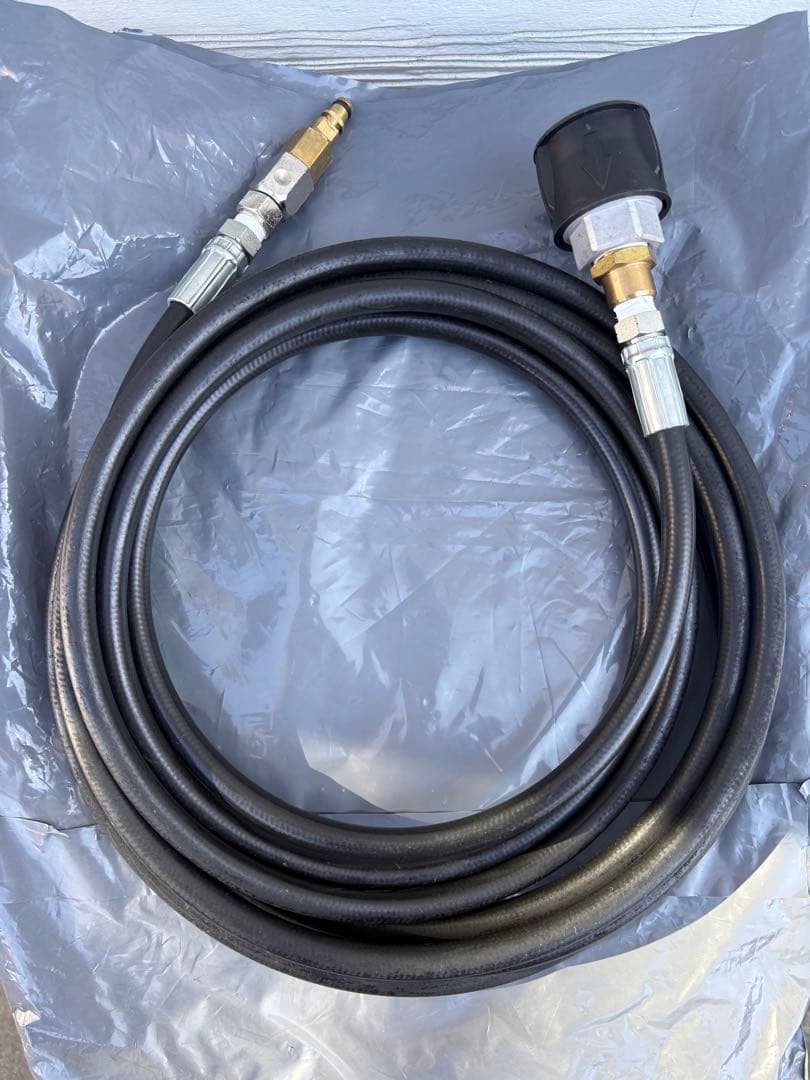 高圧洗浄機用ホース 約5メートル 楽天市場】タカギ 送水ホース 5m （ 高圧洗浄機用 内径12mm ） PH005NB