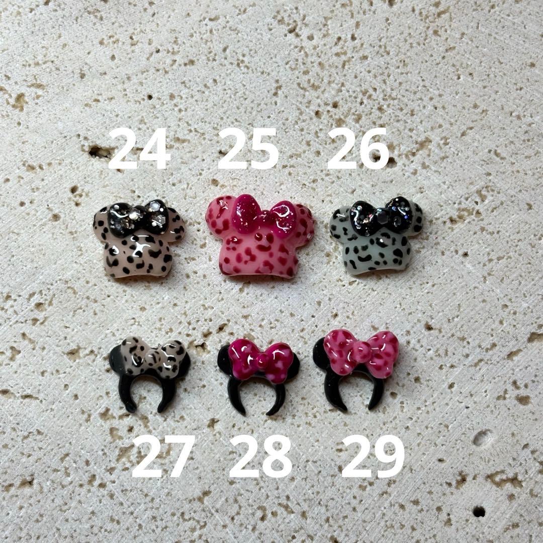 リルリンリンネイルパーツ 3Dパーツ ・ディズニークリスマス ネイル 各