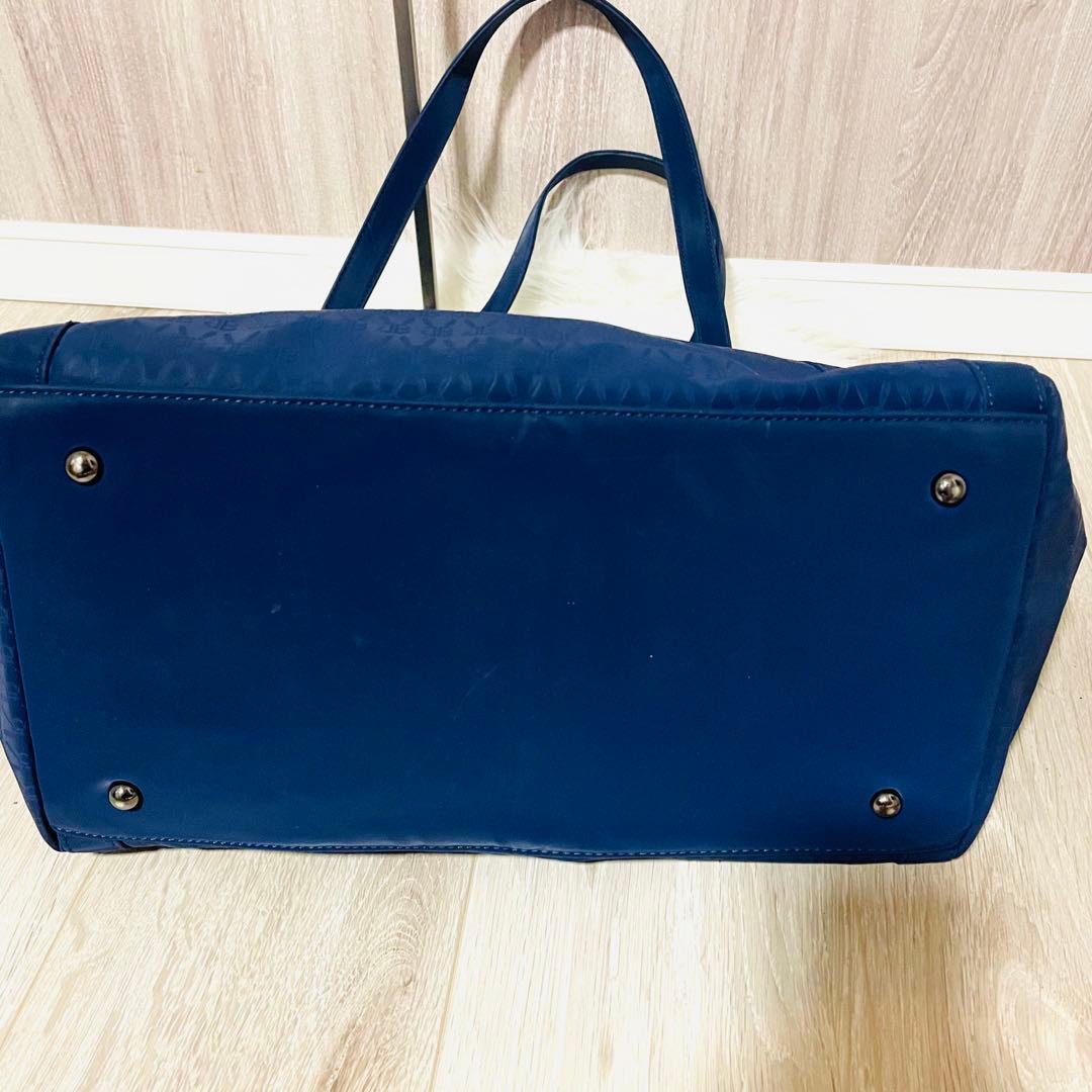 美品 ジャックバニー パーリーゲイツ ロゴ総柄 ロッカーバッグ 大容量