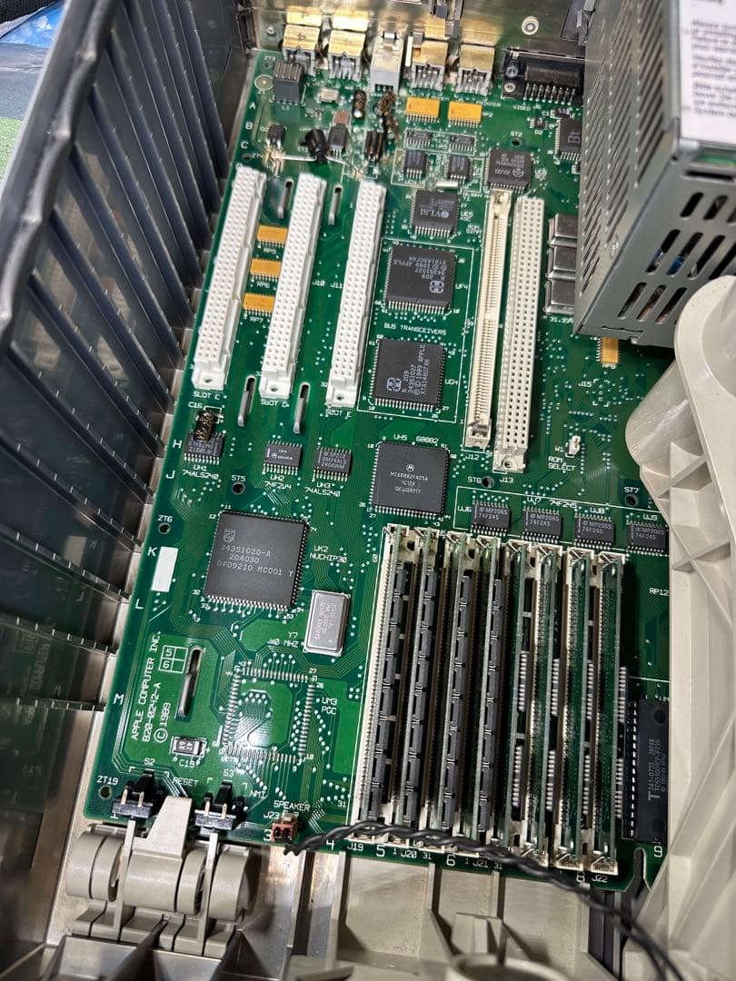 動作確認済Apple Macintosh IIci RAM20MB/HDD1GB - メルカリ