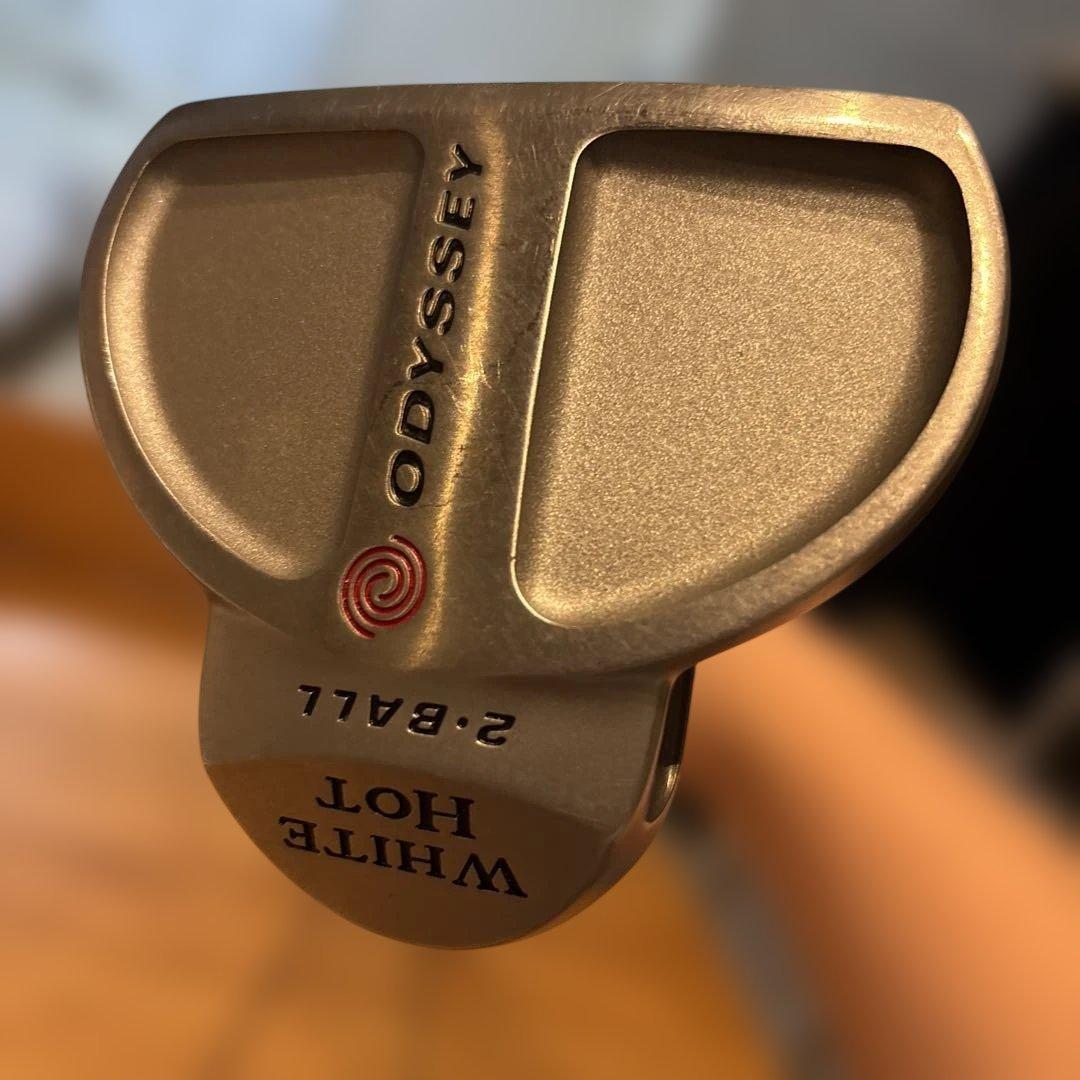 オデッセイ、ホワイトHOT、#2、レフティー、センターシャフト