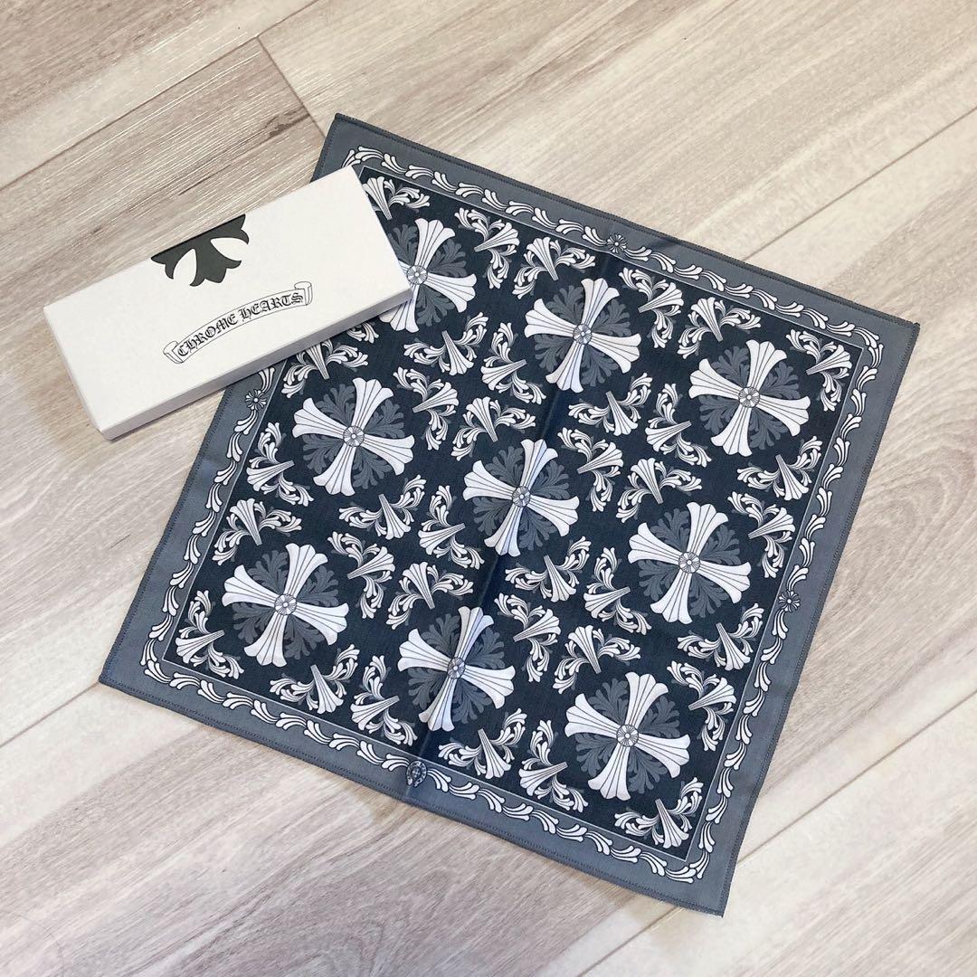 クロムハーツ クロス めがね拭き - メルカリ