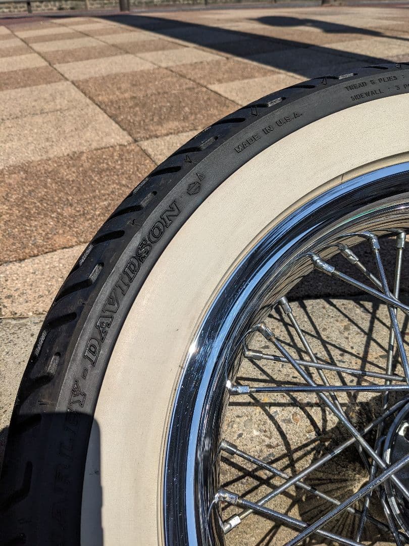 ハーレー 純正 ソフテイル ホイール タイヤ フロント ホワイトリボン