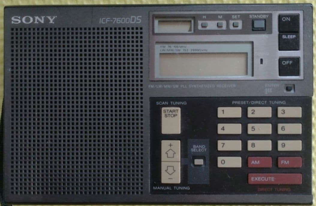 SONY ワールドバンドラジオ ICF-7600DS 元箱有 ラジオ・コンポ