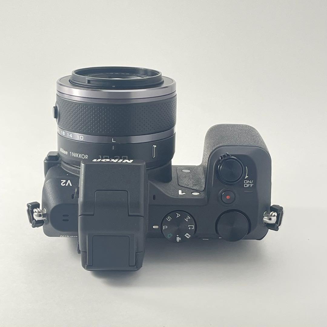 ショット数7000・返品保証】Nikon1 V2 ブラック標準レンズキット
