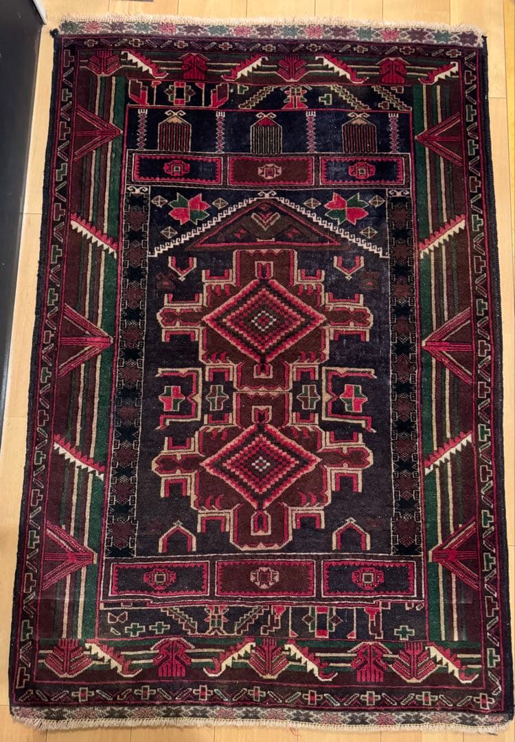 ラグ 約85x135cm トルコ　オールド絨毯 トライバルラグ ヴィンテージ Ku！ビンテージvintageトライバルラグ ☆職人の手仕事 ☆トルクメン