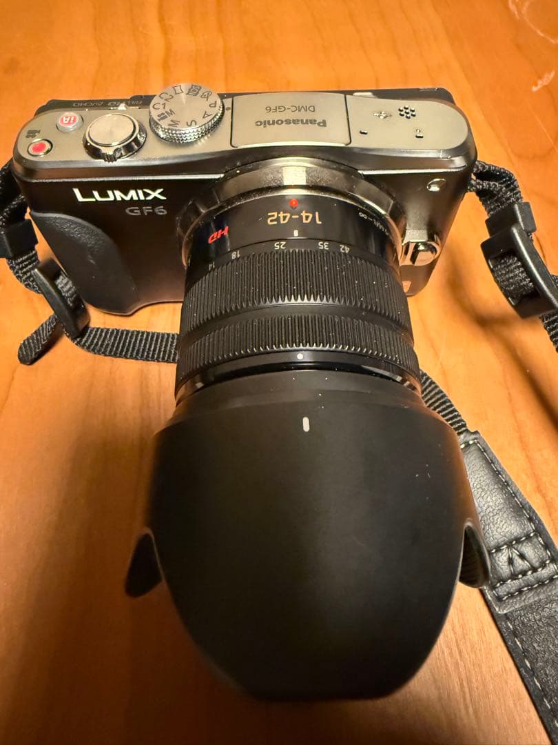 LUMIX GF6 ミラーレス一眼 + H-FS45150レンズ - メルカリ
