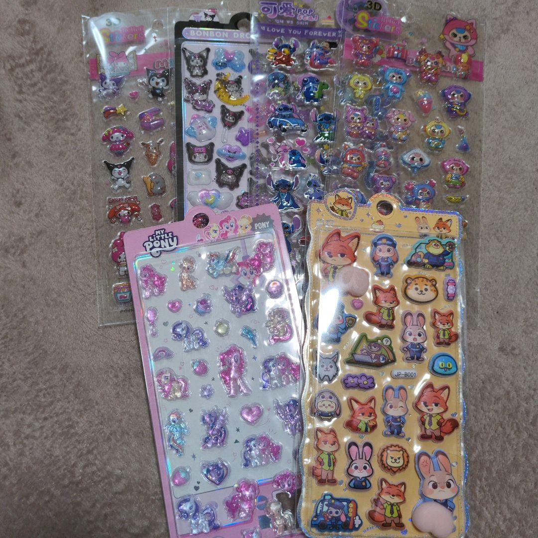 カラフルキャラクターシールセット6枚 - メルカリ