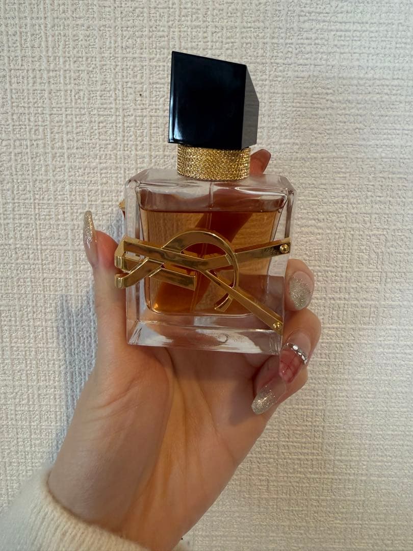 Yves Saint Laurent リブレ オーデパルファム 甘さの中にスパイスを宿す YSL リブレ オーデパルファム フローラル