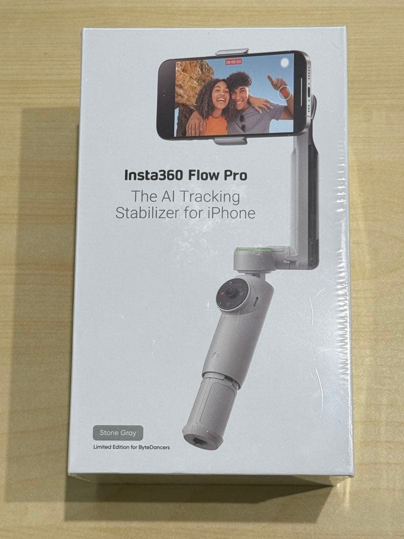 新品未開封　Insta360 Flow Proスマートフォン用スタビライザー 美品 】Insta360 Flow スマートフォンスタビライザー Amazon.co.jp