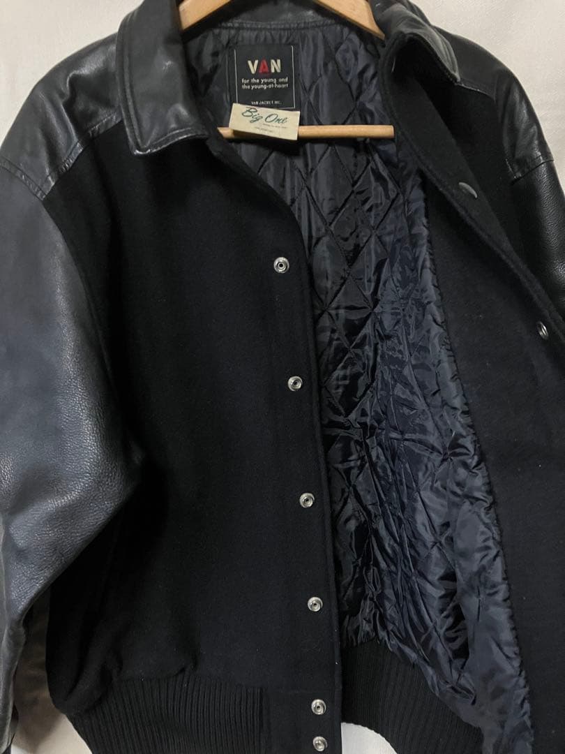 80s VAN スタジャン 黒 L〜XL 牛本革使用 IVY アイビー レザー - メルカリ