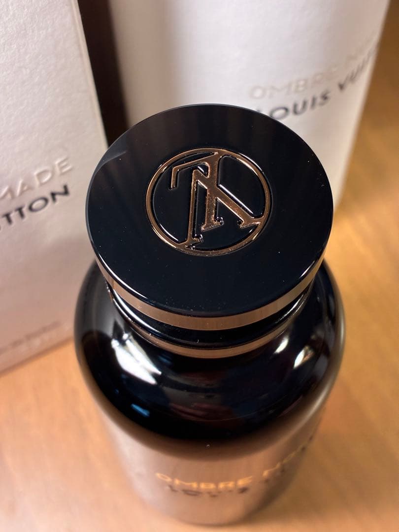 LOUIS VUITTON OMBRE NOMADE 100ml - メルカリ