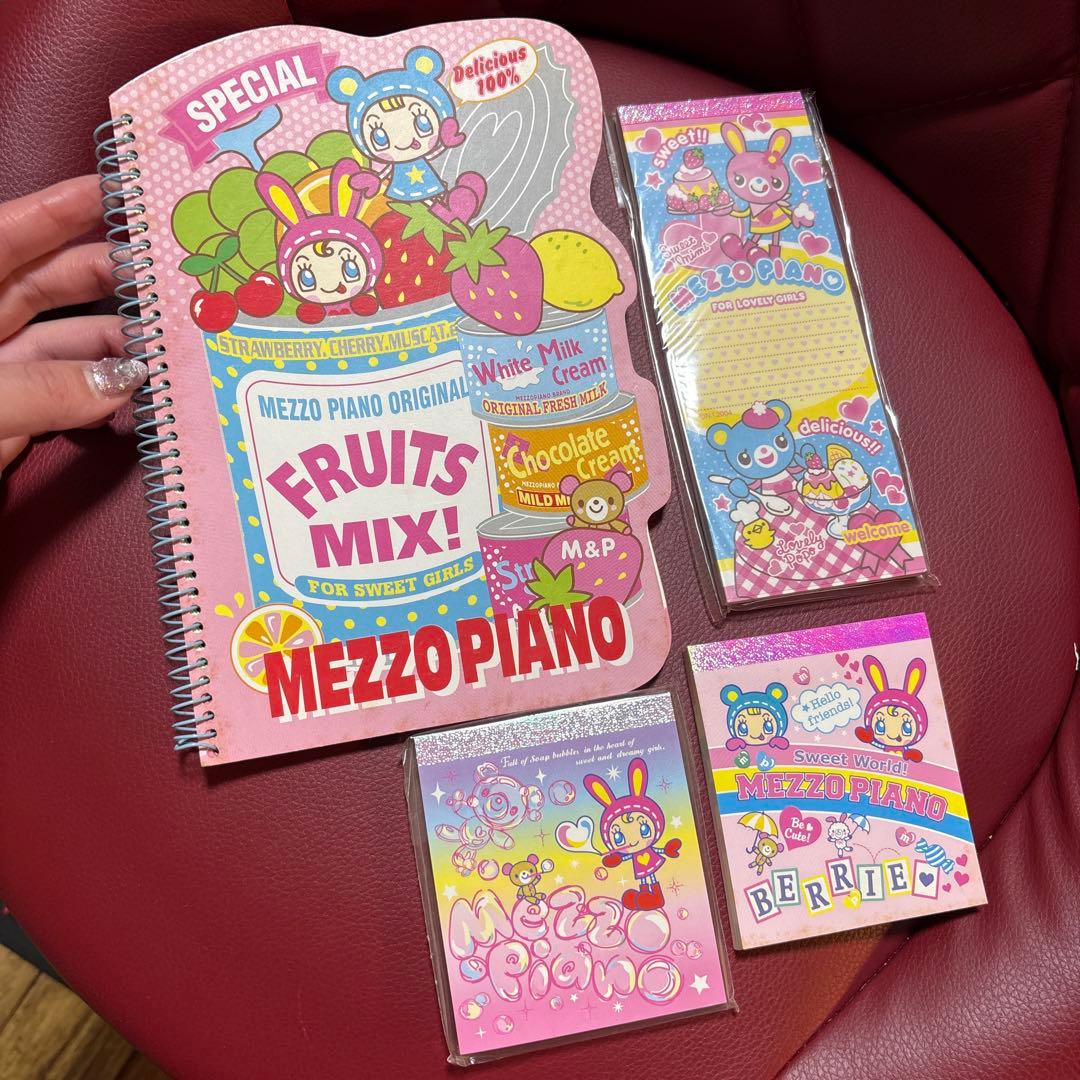 激レア当時もの】MEZZO PIANO メモ帳4セット - メルカリ