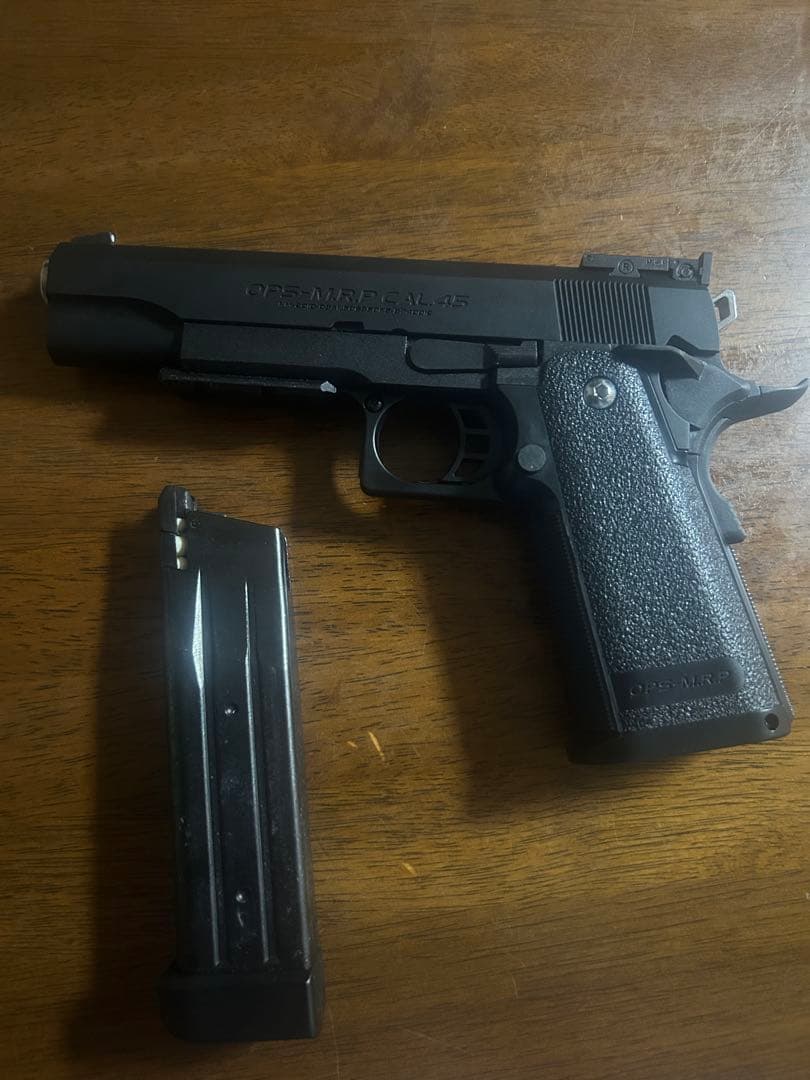 ガスガン ブラック マガジン付き SIG SAUER ProForce M17 CO2 GBB CO2ガスガン用マガジン 【ブラック】