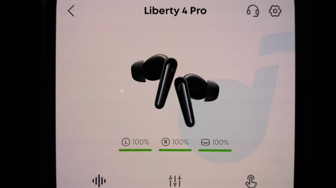 Liberty 4 Pro ブラック ワイヤレスイヤフォン Anker Soundcore Liberty 4 Proをレビュー！Liberty 4と比べつつ違いや