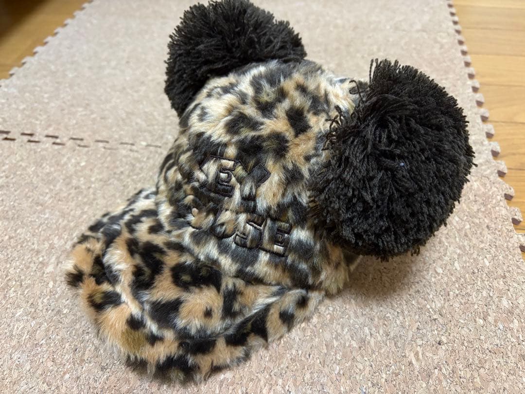 ディズニー ミッキーヒョウ柄キャップ - メルカリ