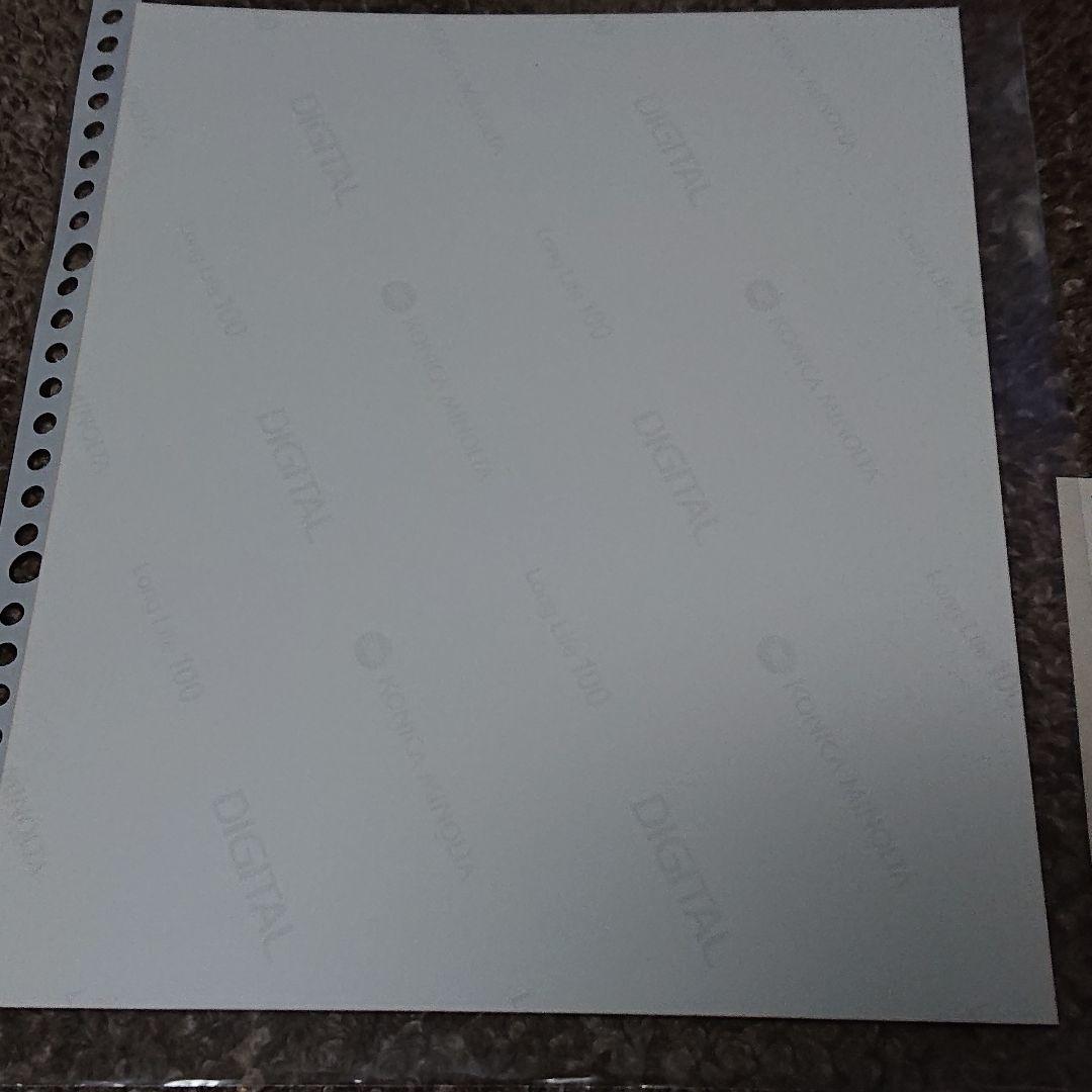 モニカ・ベルッチ 直筆サイン入り写真 証明書付き - メルカリ