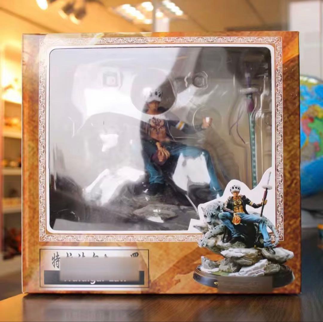 ワンピース トラファルガーロー フィギュア ガレージキット 27cm