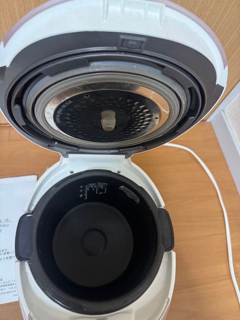 なでしこ健康生活 炊飯器 高圧力ヒーター式加熱式加熱 CRP-N0610N