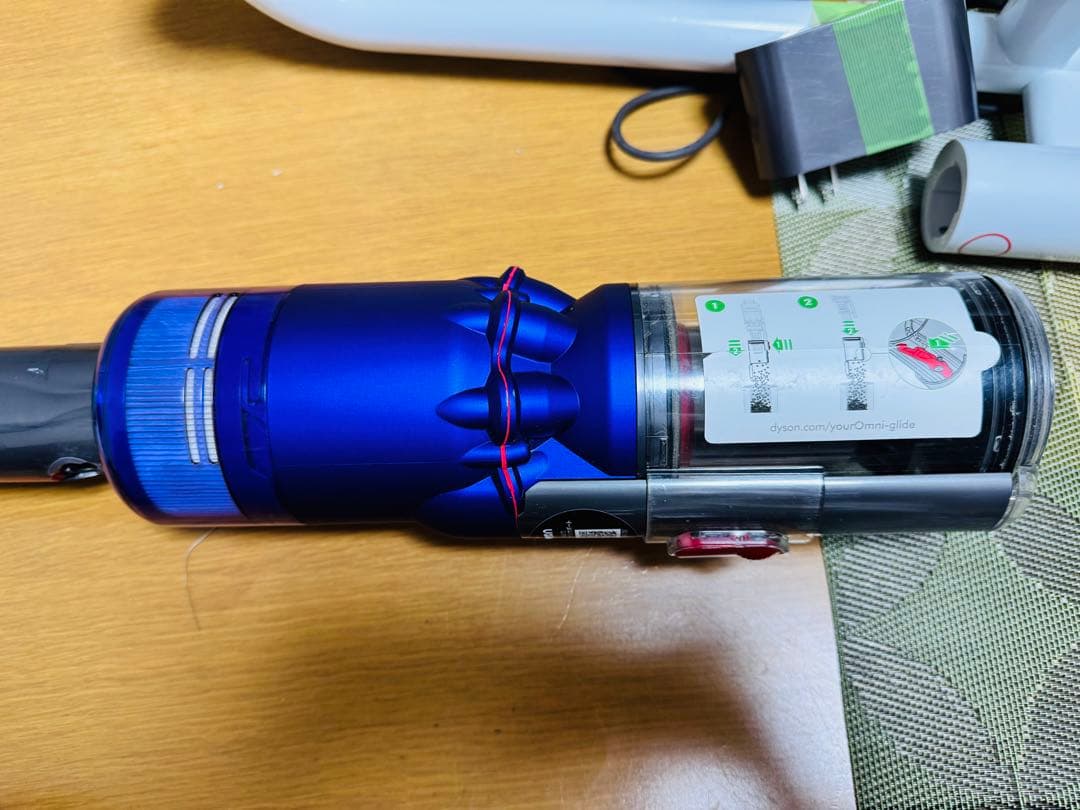 中古品 ダイソン SV19 コードレスクリーナー スタンド(小)付き [34