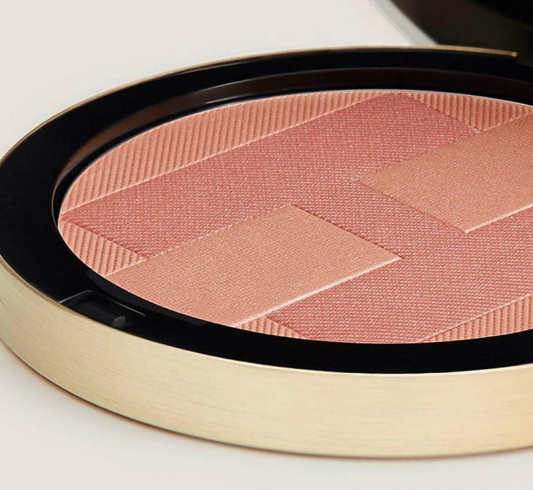 限定品】HERMÈS PLEIN AIR HTRIO 10 ROSE HALÉ - メルカリ