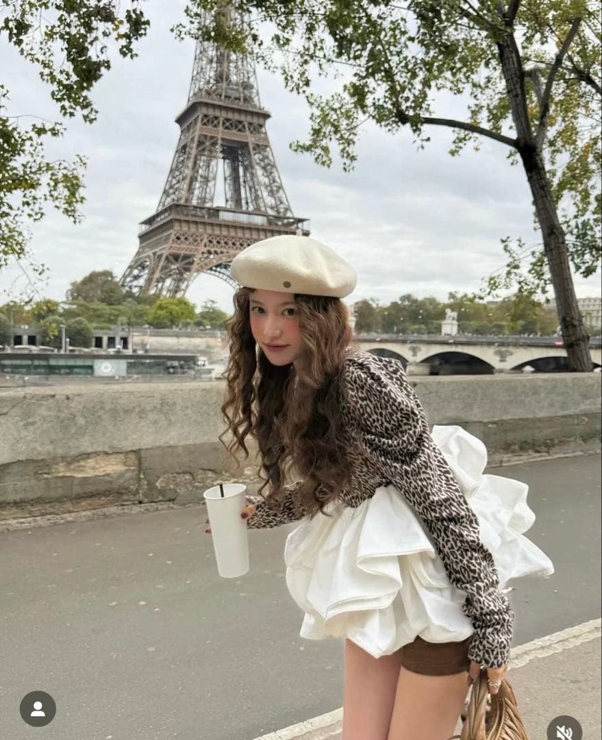 Bibiy. EFFIE PEPURAMU LEOPARD TOP ビビィ - メルカリ